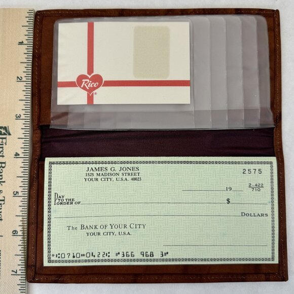 Chicago Blackhawks Rico Genuine Leather Checkbook Cover Wallet NHL Embossed NEW - Picture 11 of 11